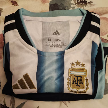 argentina-jersey-box